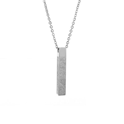 Silver-coloured Ayatul Kursi 3D Bar Necklace