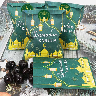 Ramadan Kareem Gift Paper Bag With Sticker 12 Pcs Set